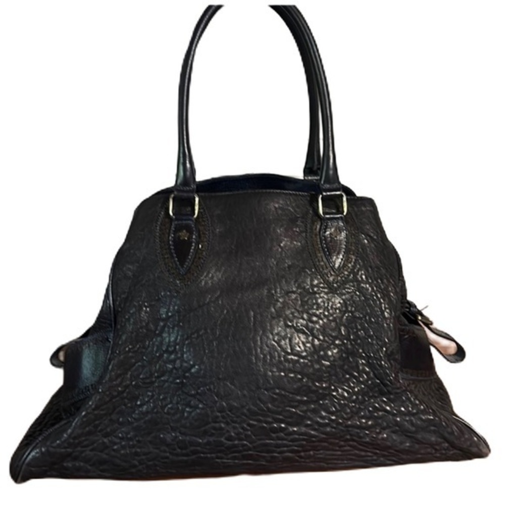 Authenticated Fendi midnight blue  pebbled leather Fendi De Jour Grande bag